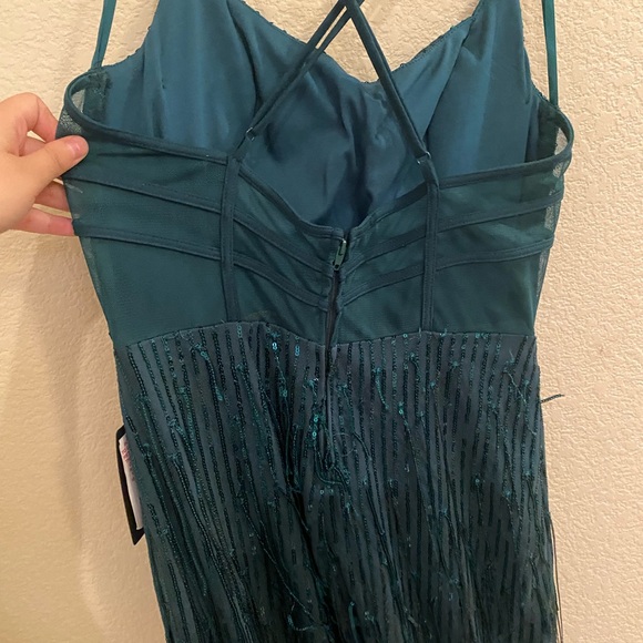 NWT City Vibes Green Fringe Dress - Picture 7 of 7
